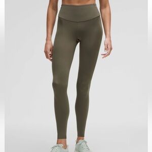BNWT Lululemon Bace Pace leggings 28”